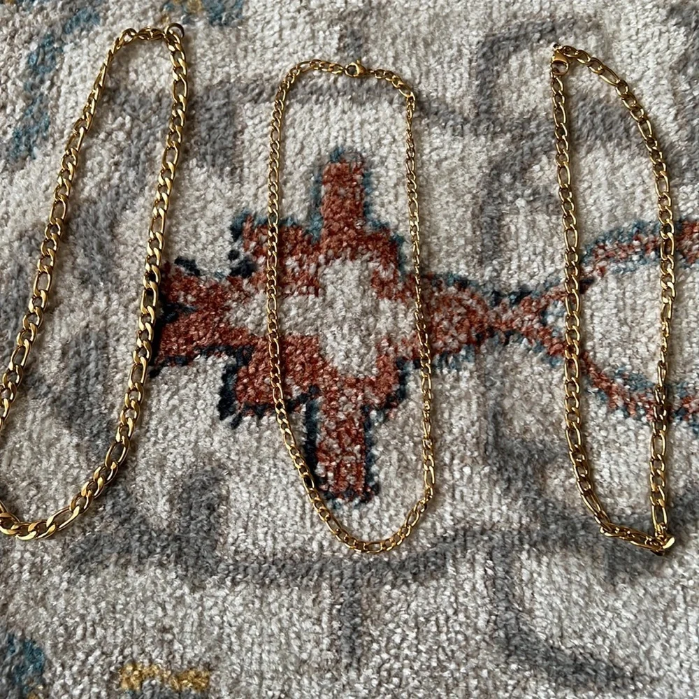 Gold plated chain link necklace 16”